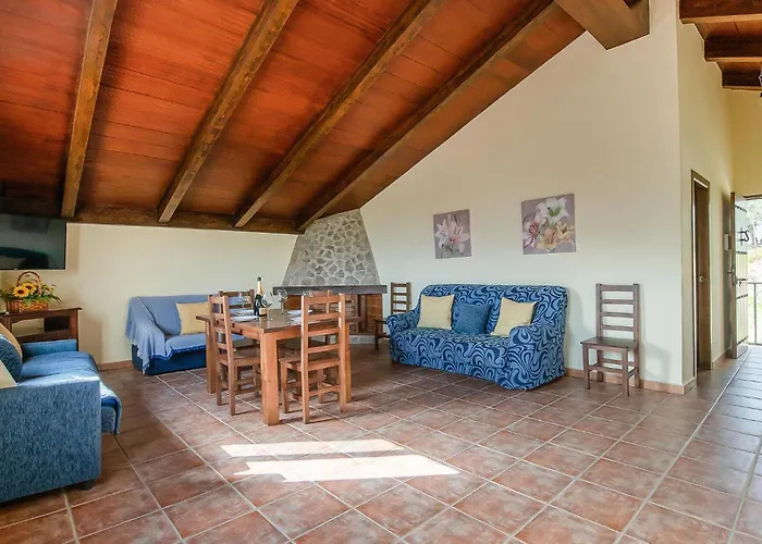 Gorgeous Home In Algodonales With Kitchen