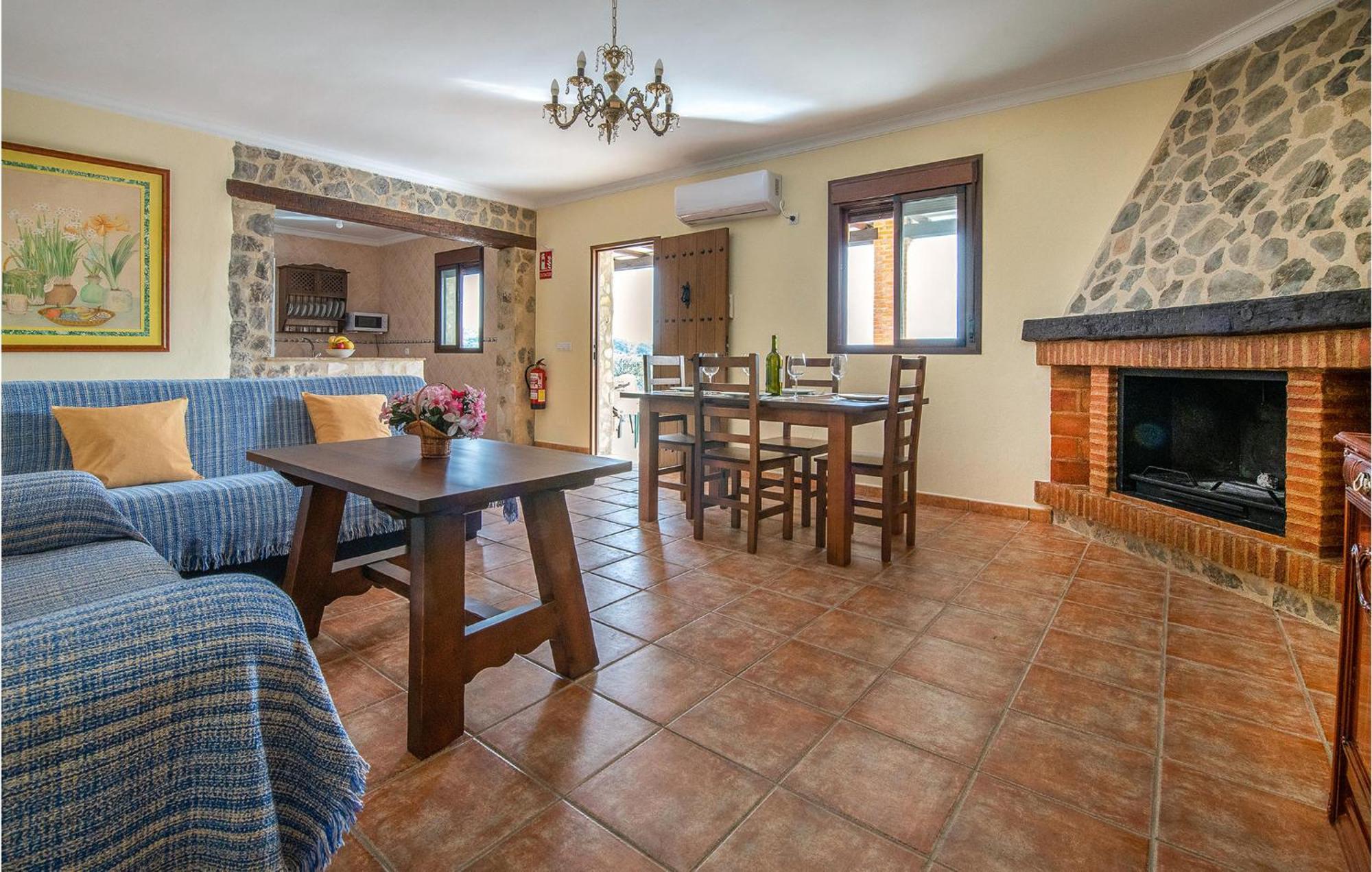 Gorgeous In With Kitchen Holiday home Algodonales