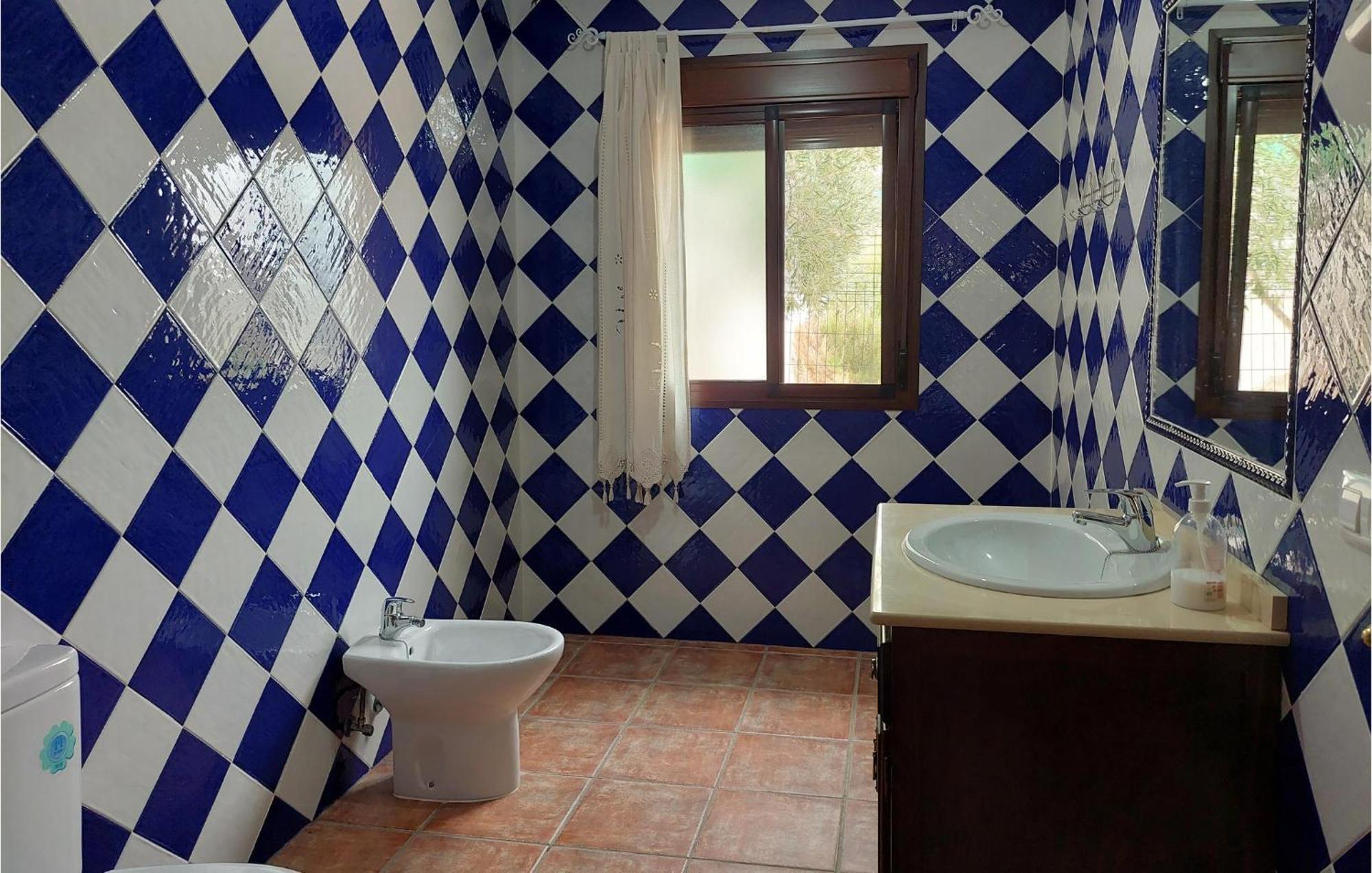 Gorgeous In With Kitchen